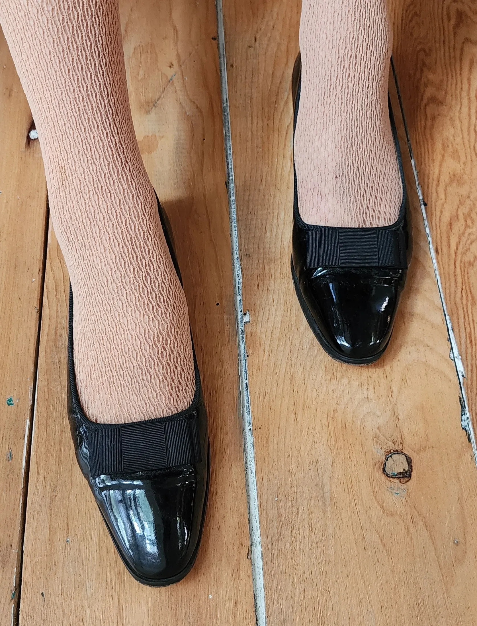 80s 90s Ralph Lauren Shoes Black Patent Leather Ballerina Flats in Box Size 6 The Olivia Pump