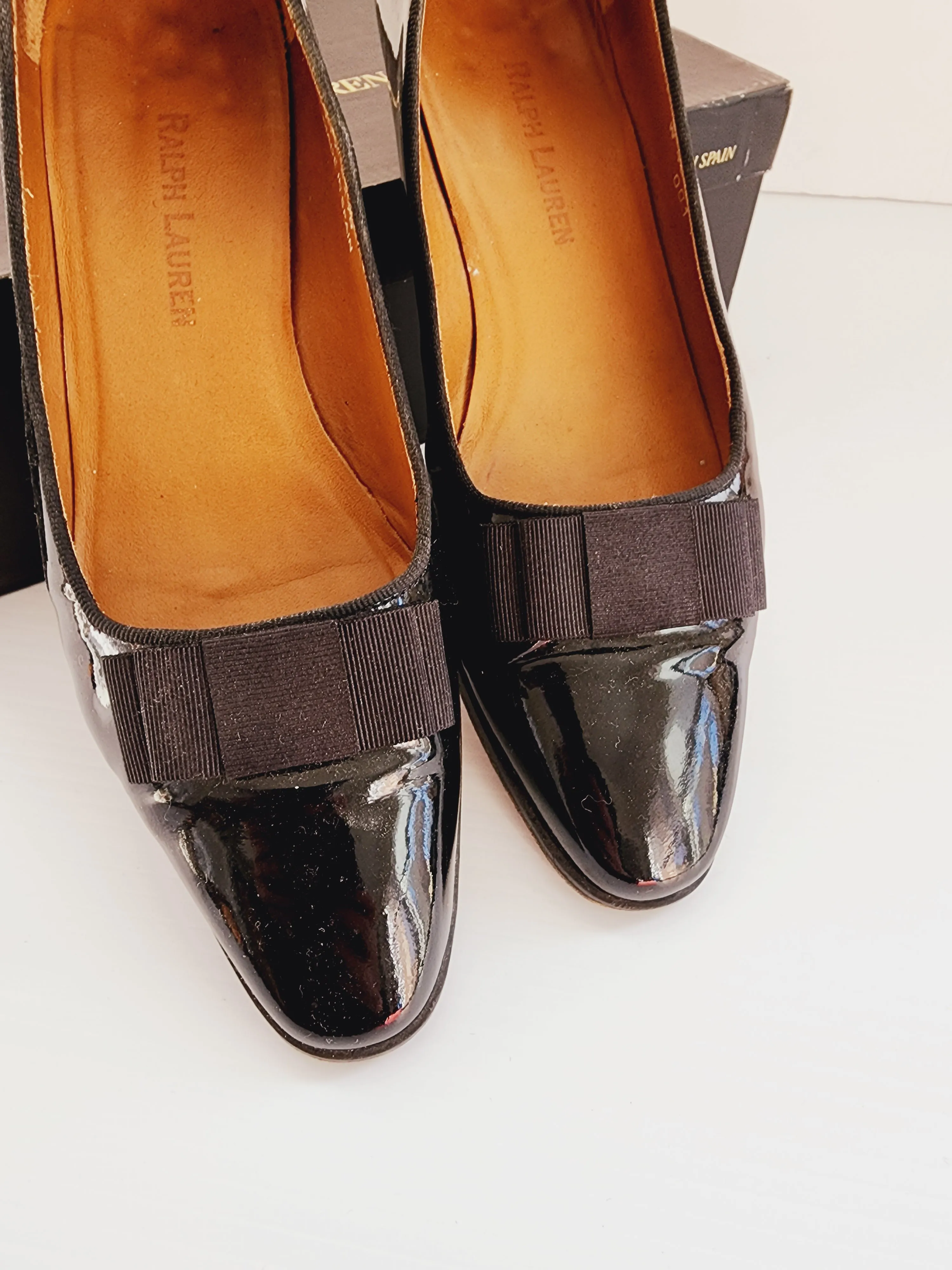 80s 90s Ralph Lauren Shoes Black Patent Leather Ballerina Flats in Box Size 6 The Olivia Pump