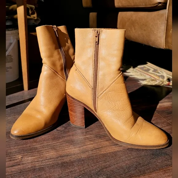 Aldo Western Leather Ankle Boots
