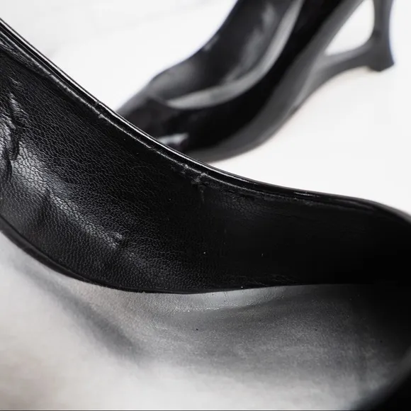 Ann Taylor sz 8 black patent peeptoe heels unique