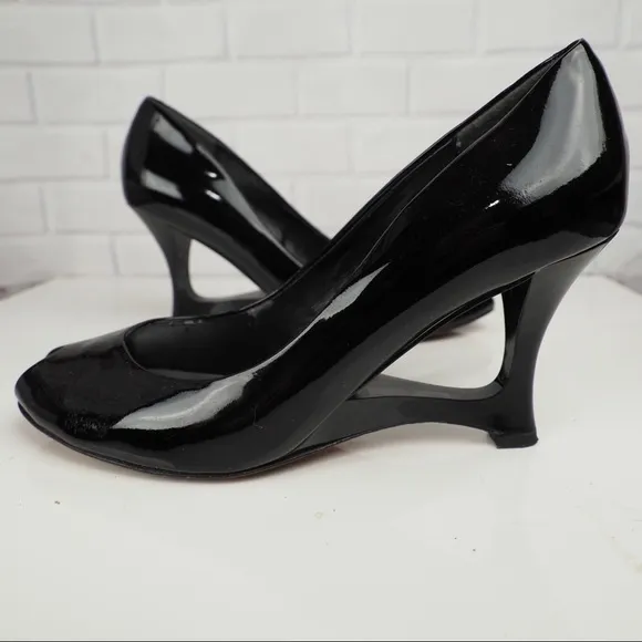 Ann Taylor sz 8 black patent peeptoe heels unique