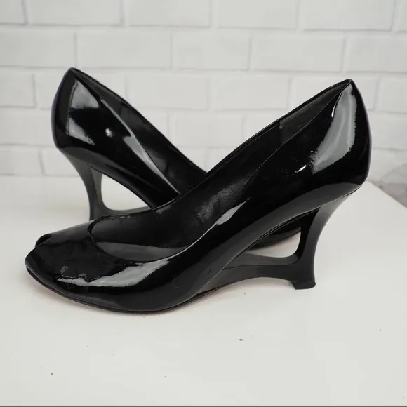 Ann Taylor sz 8 black patent peeptoe heels unique