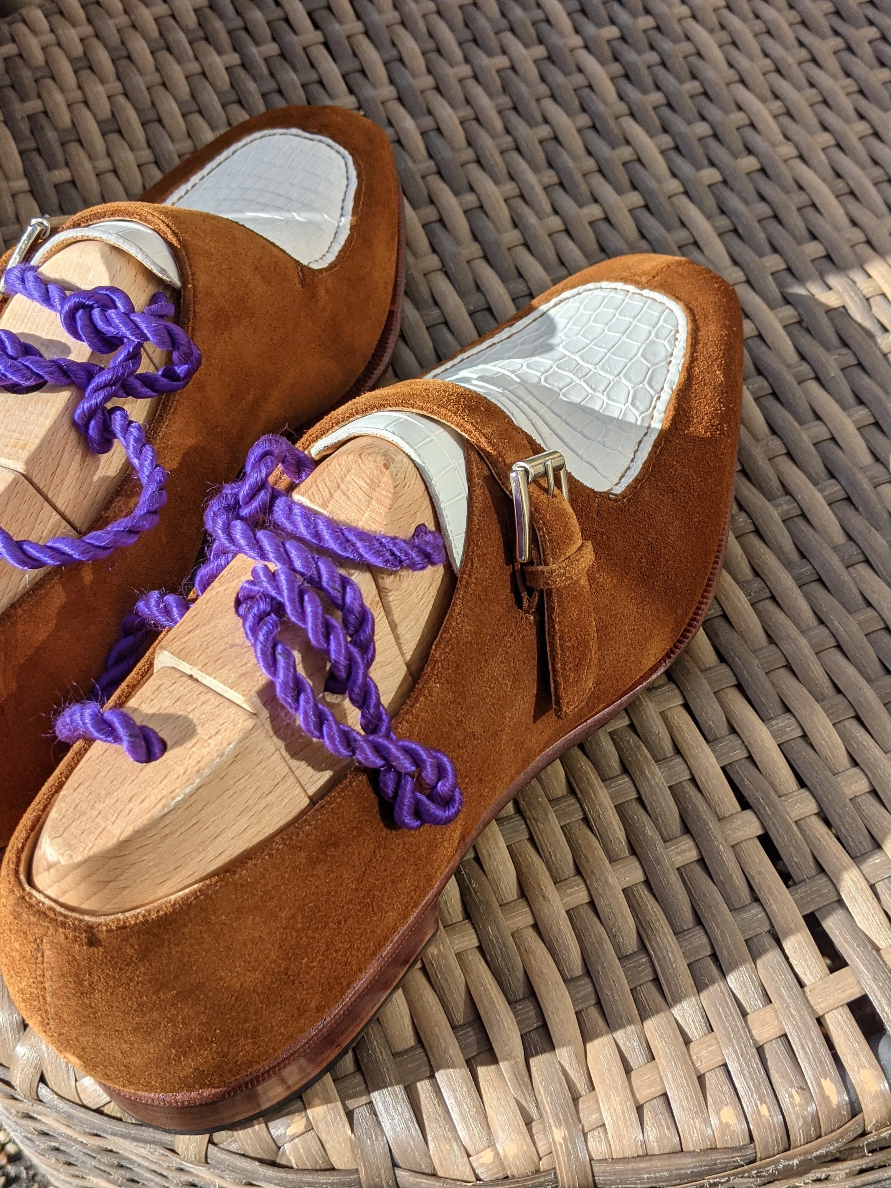 Ascot Andre - Camel Suede & White Crocodile