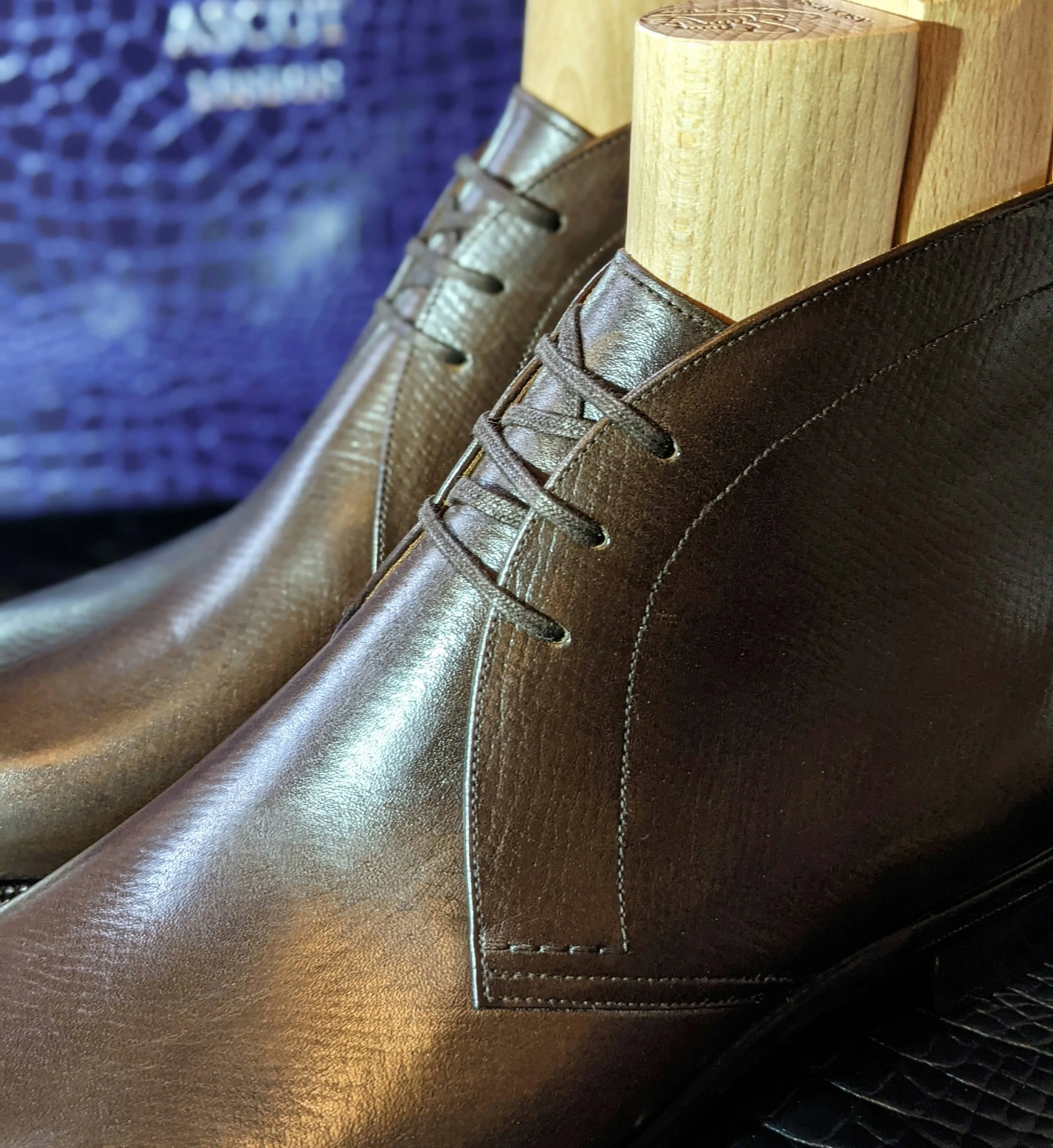 Ascot Ankle Boots - Brown Hatch Grain