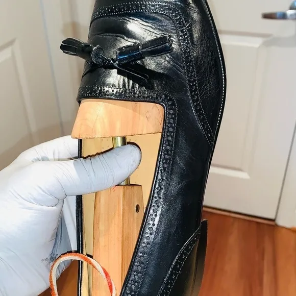 Belmondo Leather Tassel Metalion Loafer. Made in Spain.