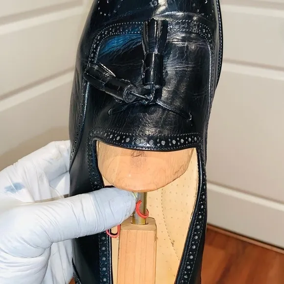 Belmondo Leather Tassel Metalion Loafer. Made in Spain.