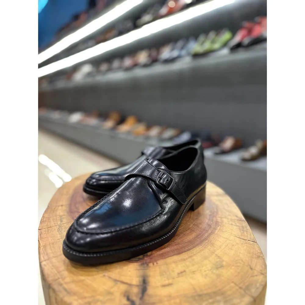 Black Mirror Glossed Single Monk Straps With Braided Detail