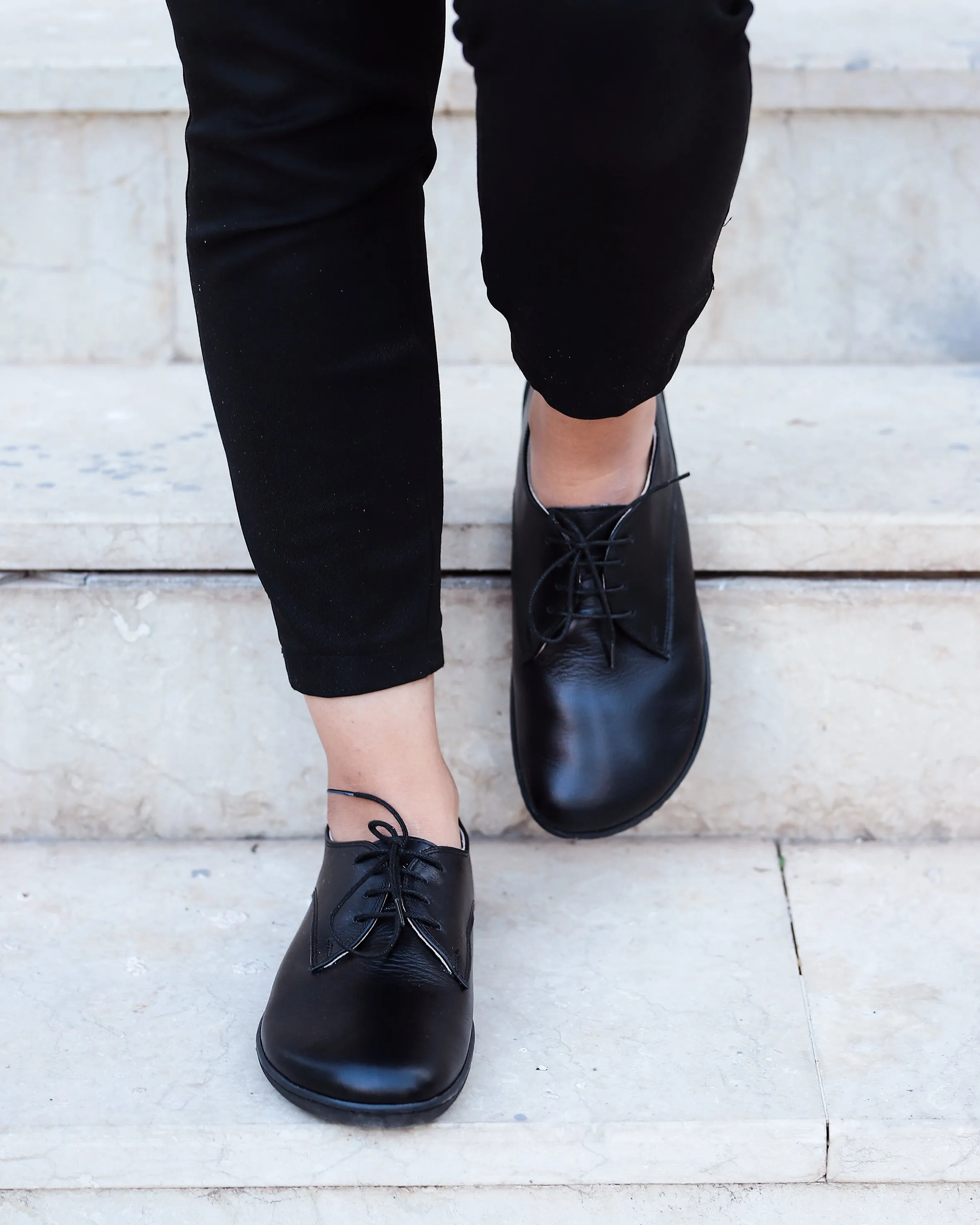 Black Oxford Wide Barefoot Shoes Smooth Leather Handmade 6mm Rubber Outsole