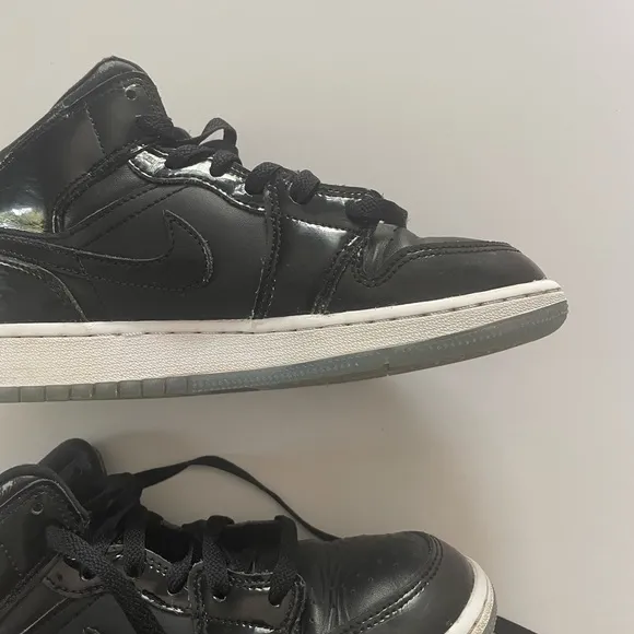 Boys Nike Air Jordan Black Black Patent Leather