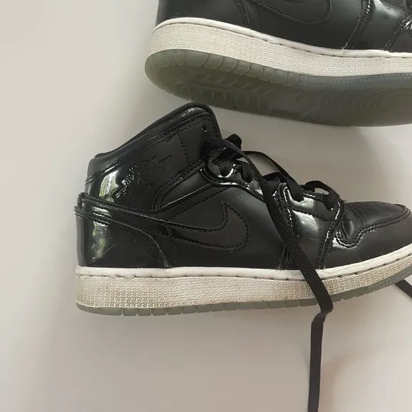Boys Nike Air Jordan Black Black Patent Leather
