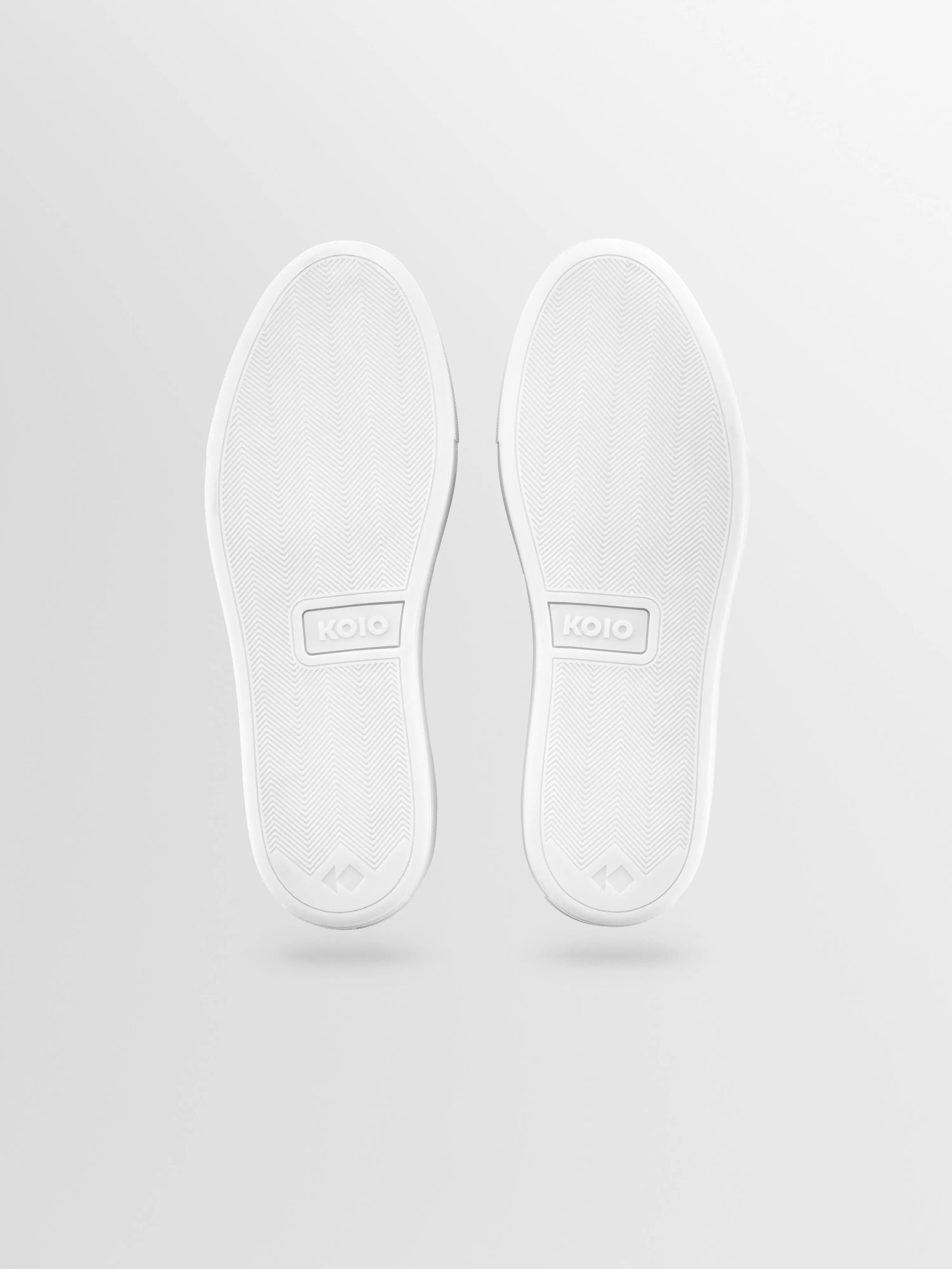 Capri X in Triple White
