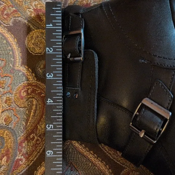 Clarks Boots, Black Leather, Size 9.5M