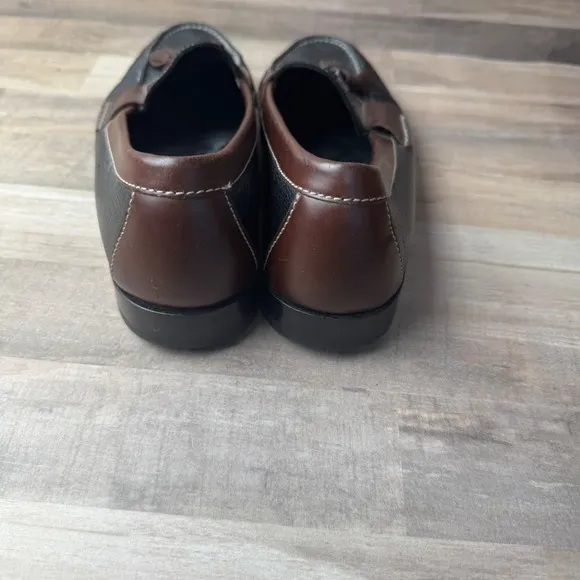 Cole Haan Men's 10 Black Leather Pinch Loafer Toe Tassel Dress Shoes