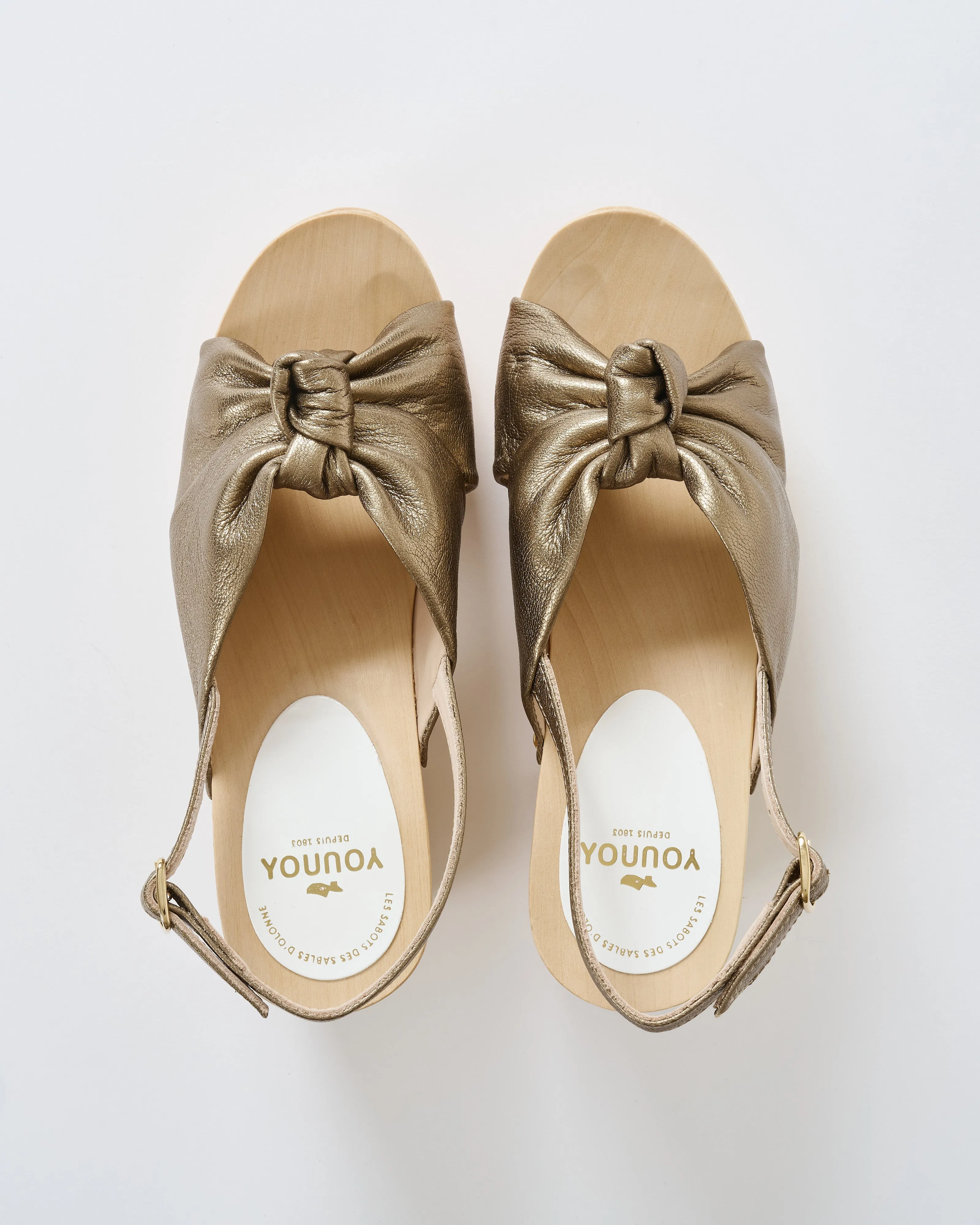 crisscross 3 inch heel clog