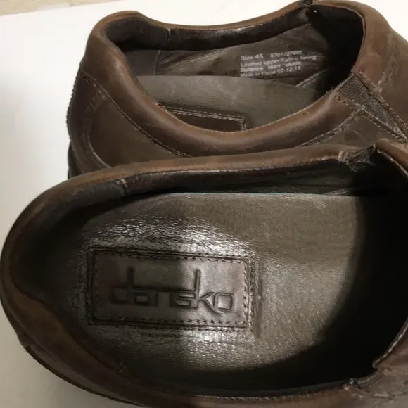 Dansko Men's Brown Leather Slip In Shoes. Very Good Used Condition. Size EU 45.