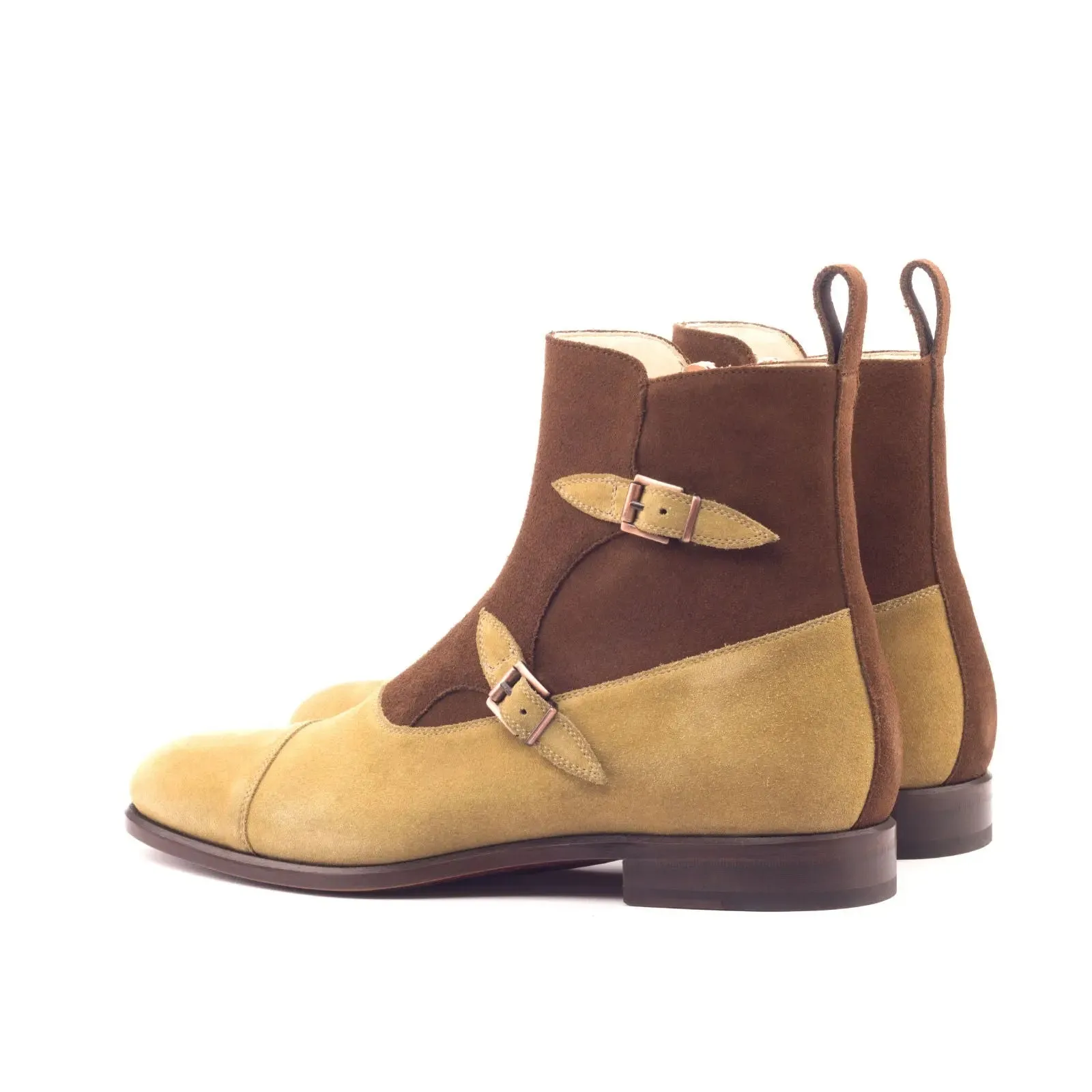 DapperFam Octavian in Camel / Med Brown Men's Lux Suede Buckle Boot