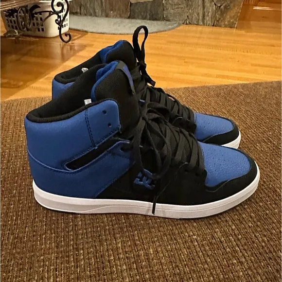 DC men’s Cure Hi