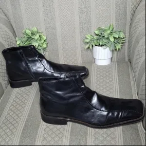 Debut Leather Ankle side zipper Boot