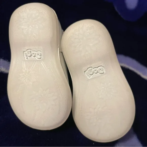 Dogi infant baby white leather shoes