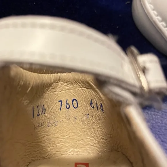 Dogi infant baby white leather shoes