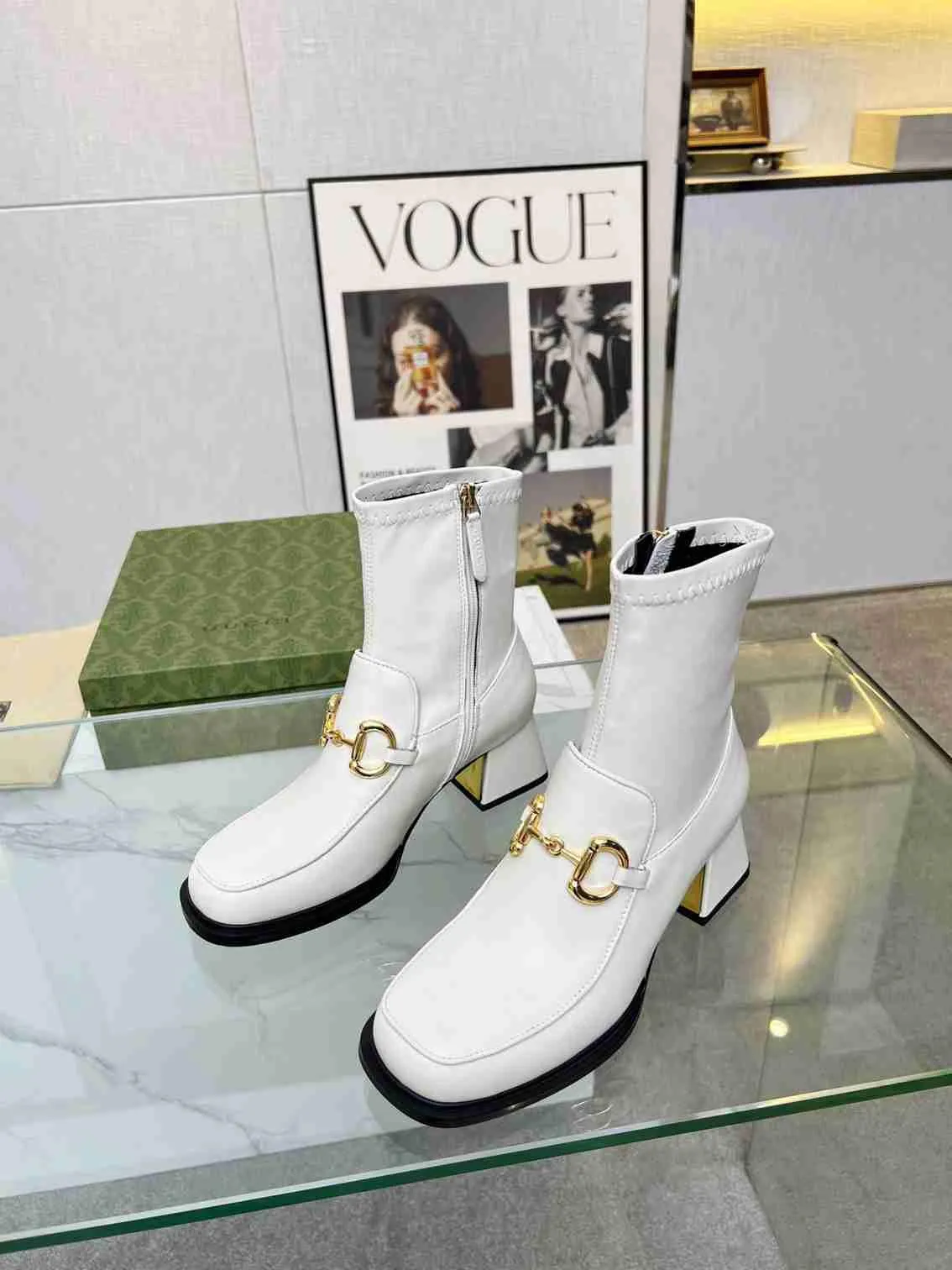 GG HORSEBIT PLAQUE ANKLE BOOTS OFF WHITE