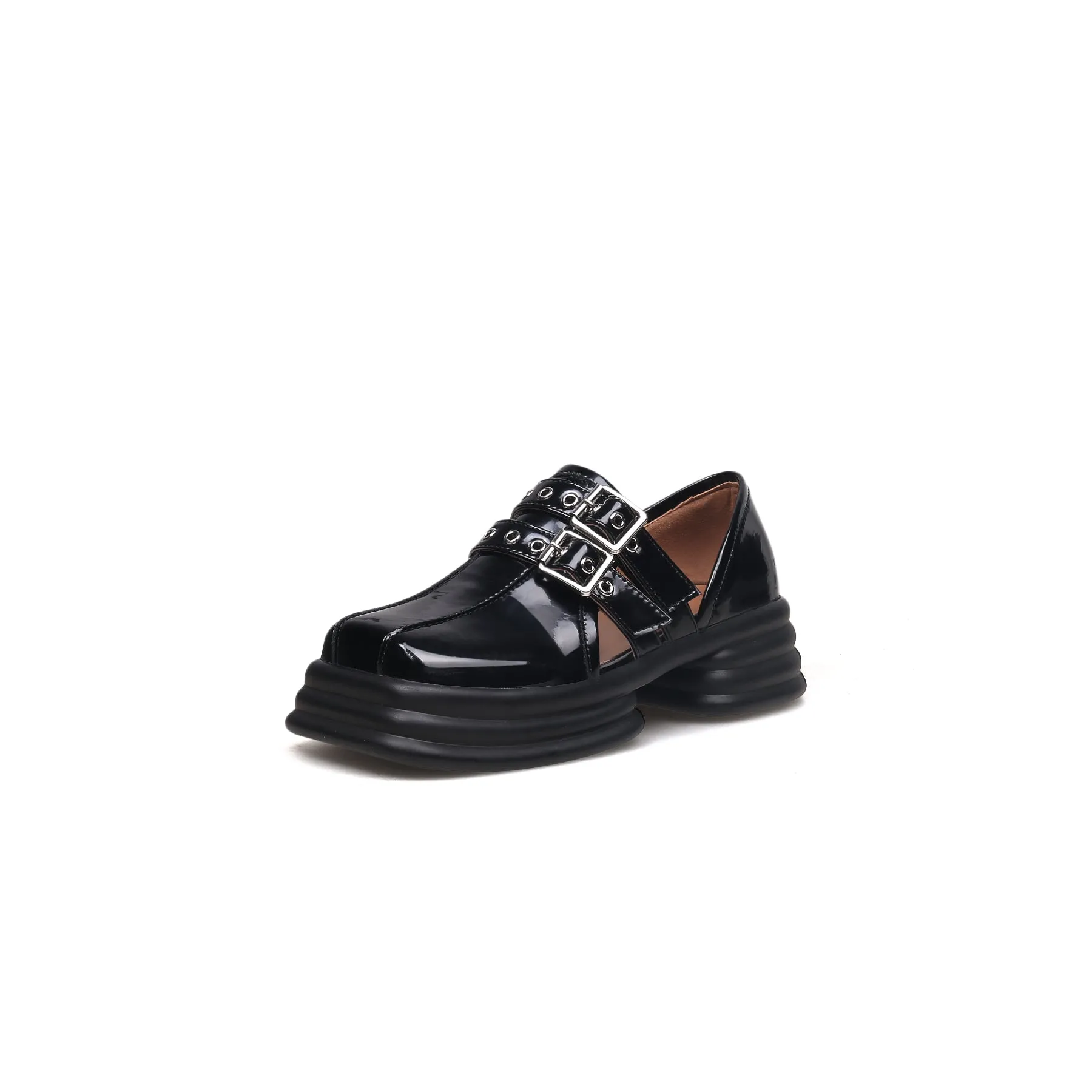 Glossy Leather Cut-Out Loafer Black