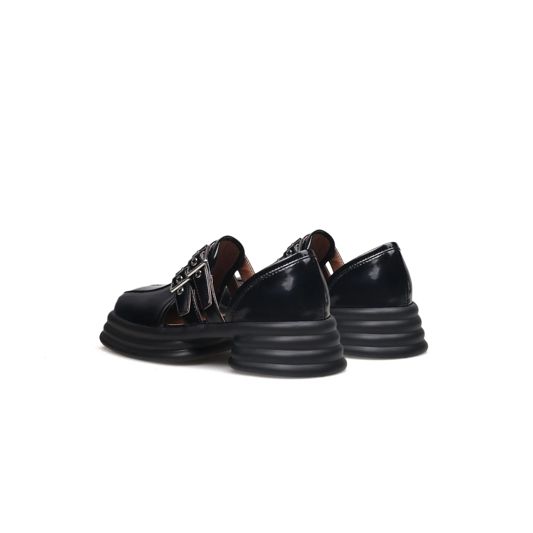 Glossy Leather Cut-Out Loafer Black
