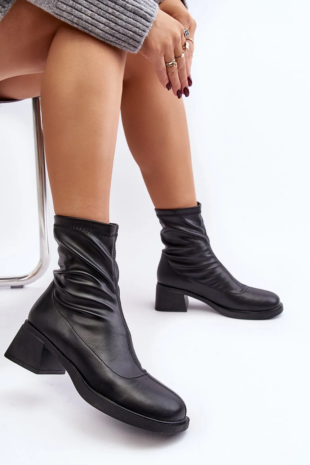 Heel boots