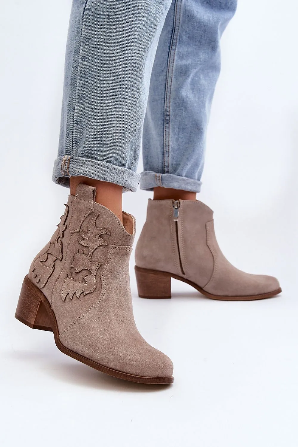 Heel boots
