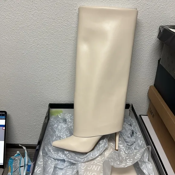 I.N.C. International Concepts Boot