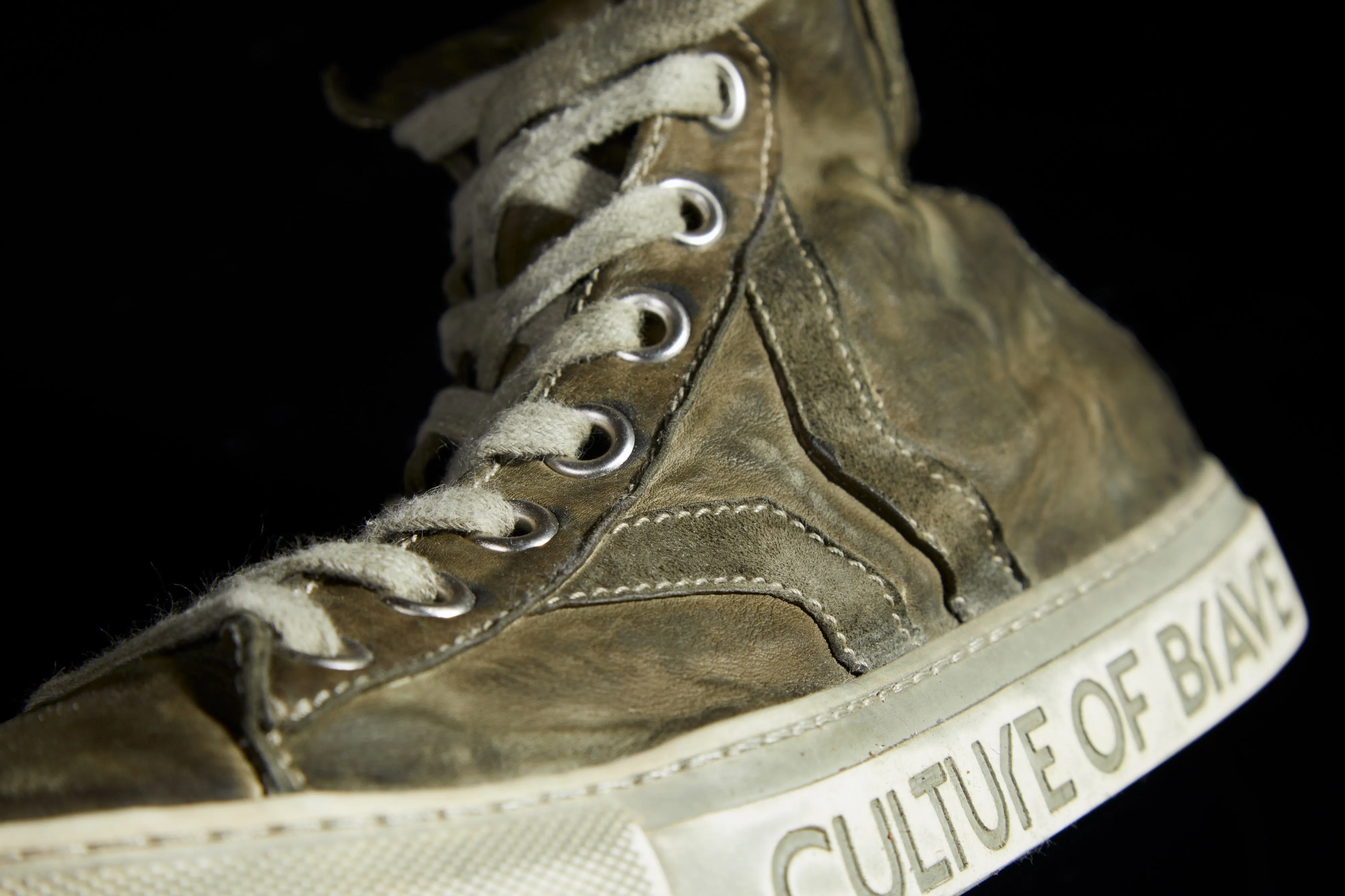 Individual Courage Olive OD13 Women