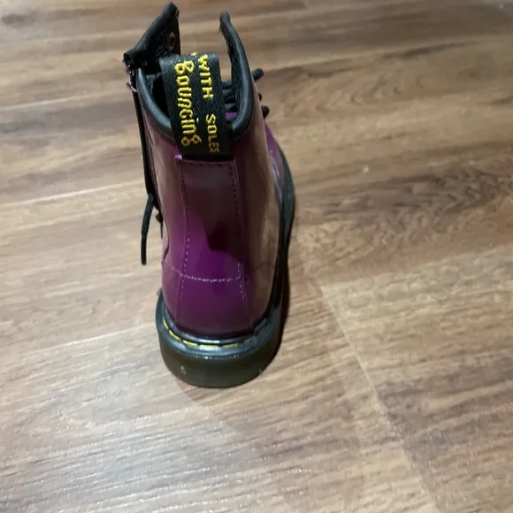 Kids Doc Marten