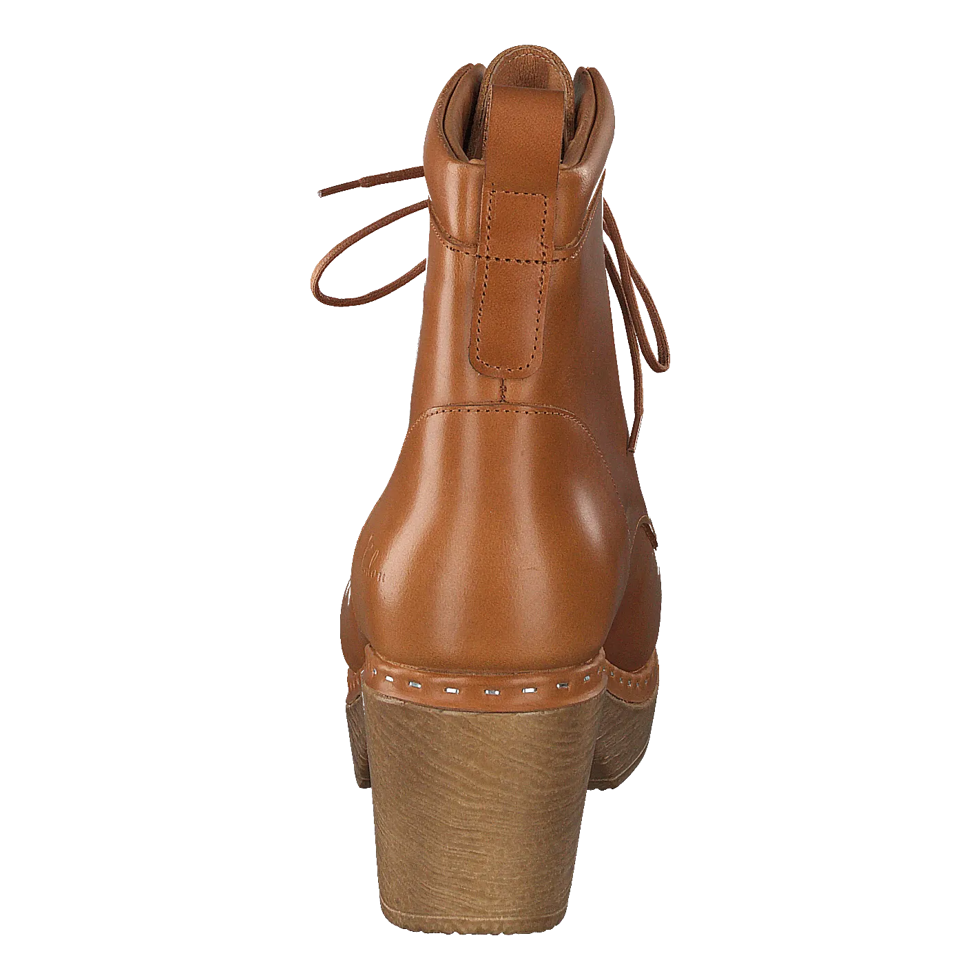 Majken Camel