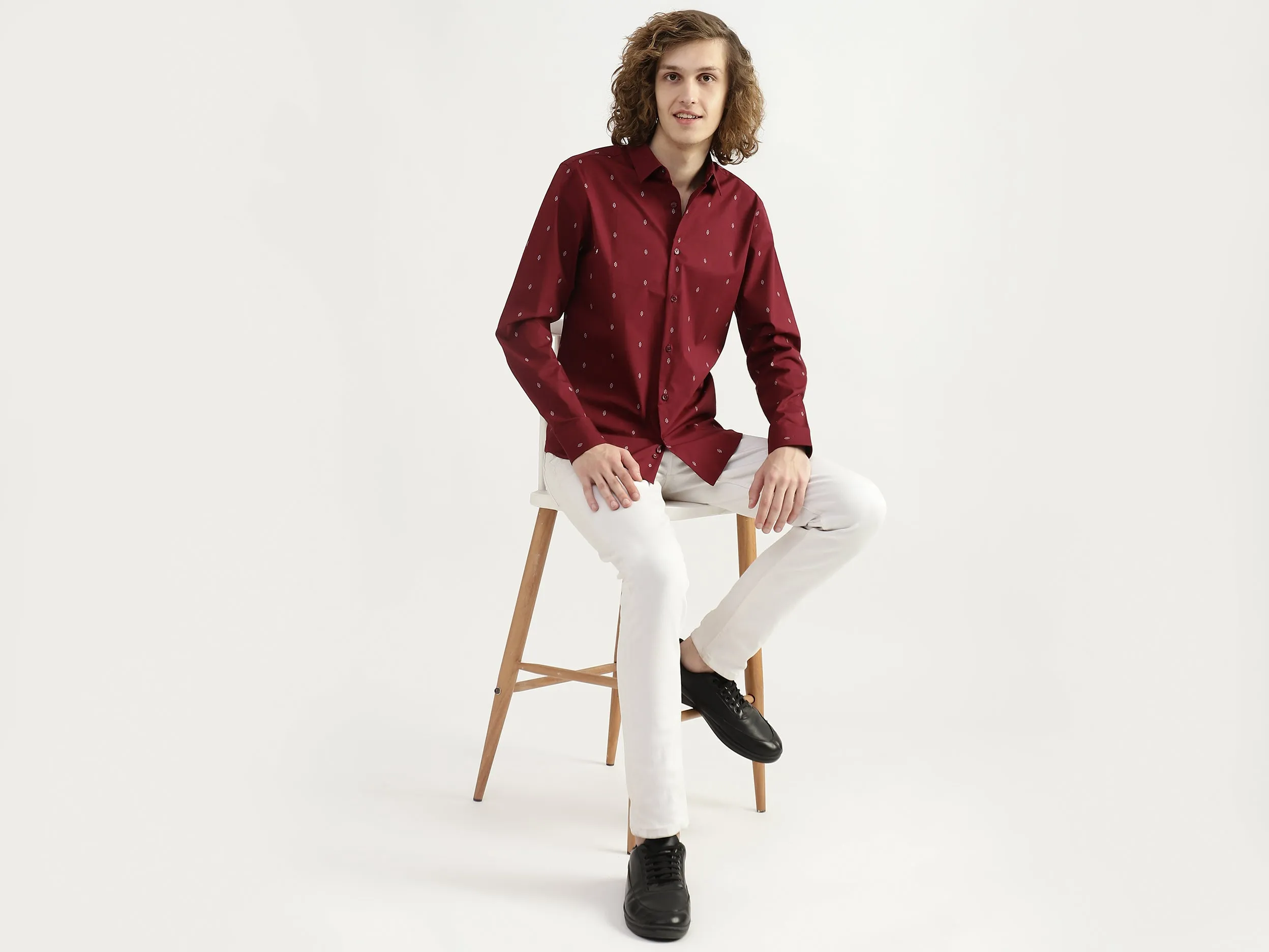 Men Printed Spread Collar Shirt