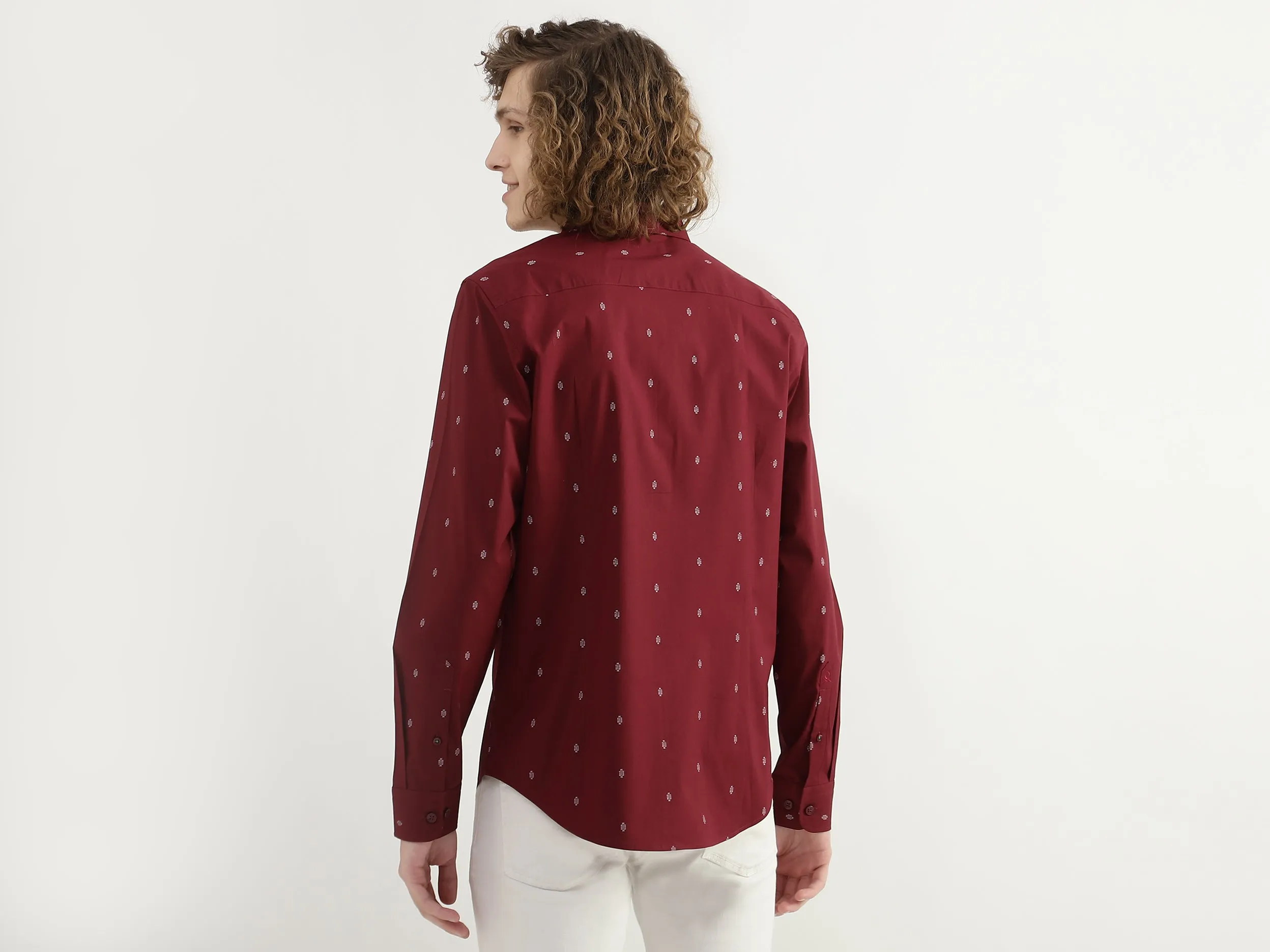 Men Printed Spread Collar Shirt