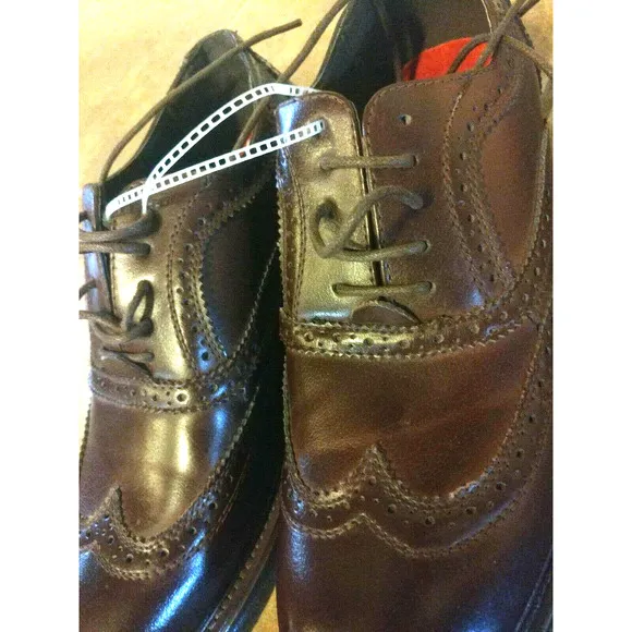 NEW Steve Madden Mens Wing Tip Oxfords Shoes Size 9 Brown Leather $135