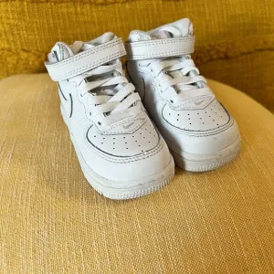 Nike Air Force 1 Mid LE TD Toddler Size 5C  Shoes Triple White Leather Sneakers