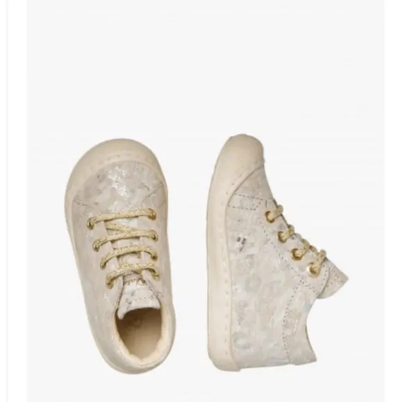NWT NATURINO COCOON Suede First Steps Shoes in Beige