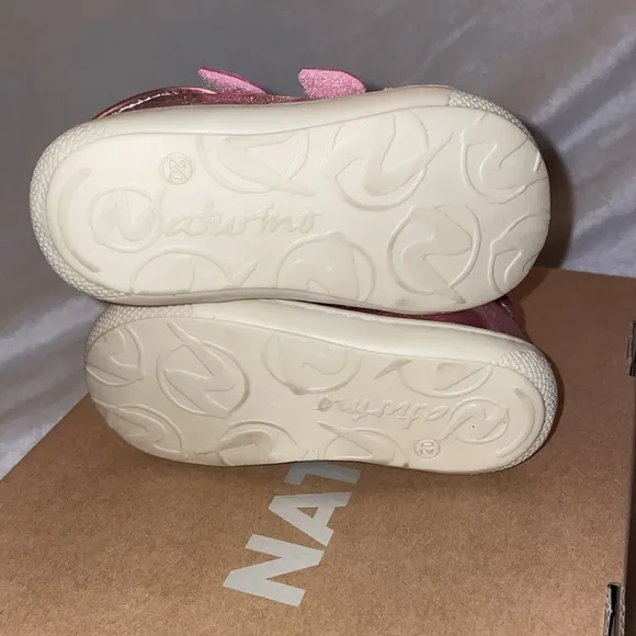 NWT NATURINO COCOON VL First-steps leather and suede shoes in Bright pink
