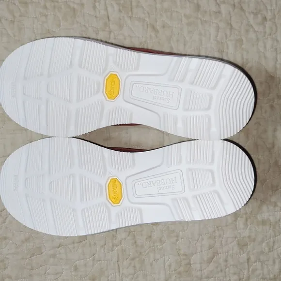 NWT Samuel Hubbard Free Rust Nubuck  Comfort Shoe's Vibram Sole Size 7 Women's