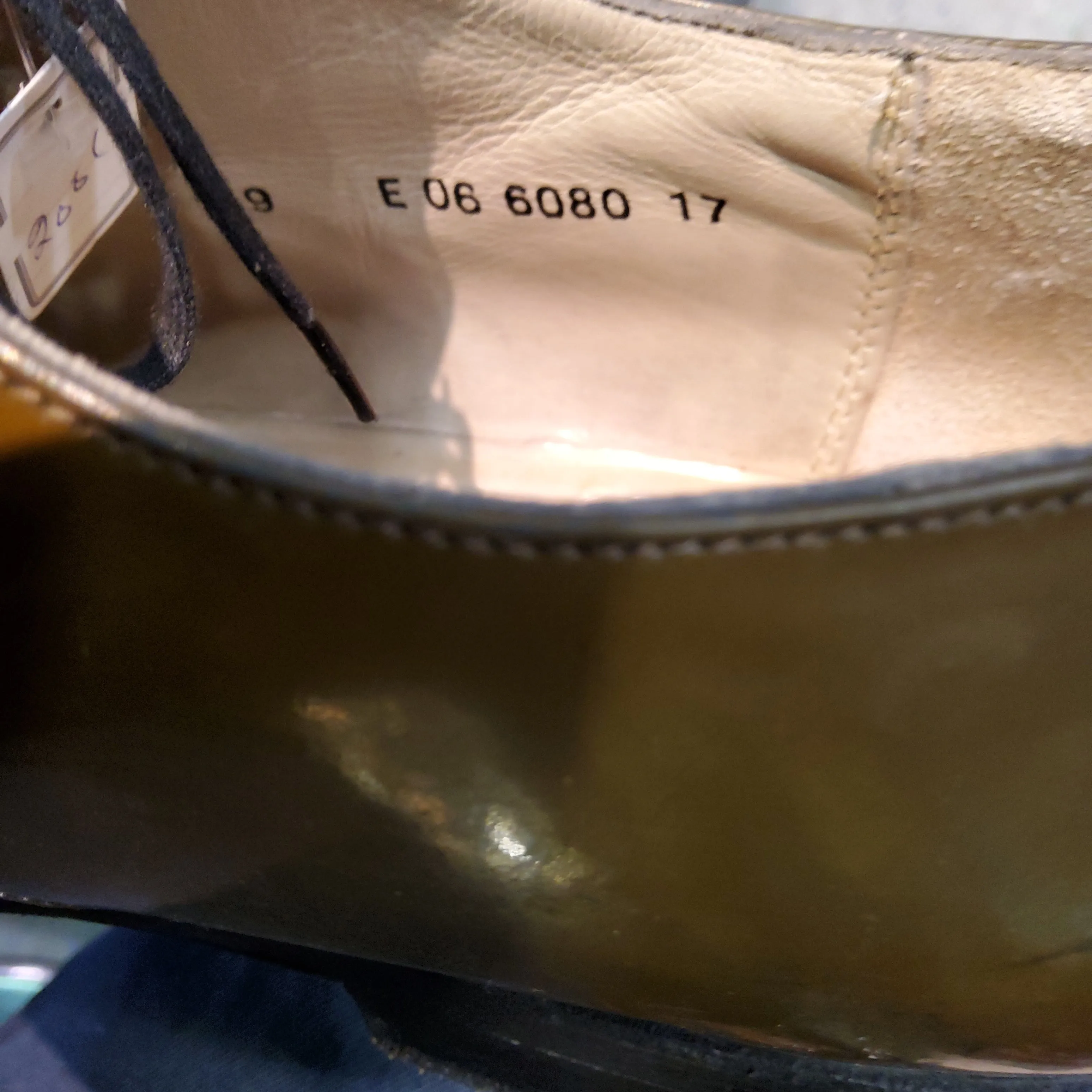 PATENT LEATHER DERBIES