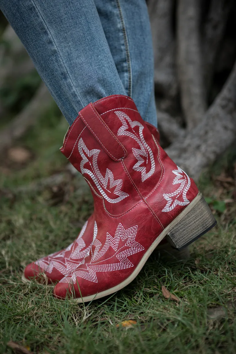 Swirl Embroidered Cowgirl Red