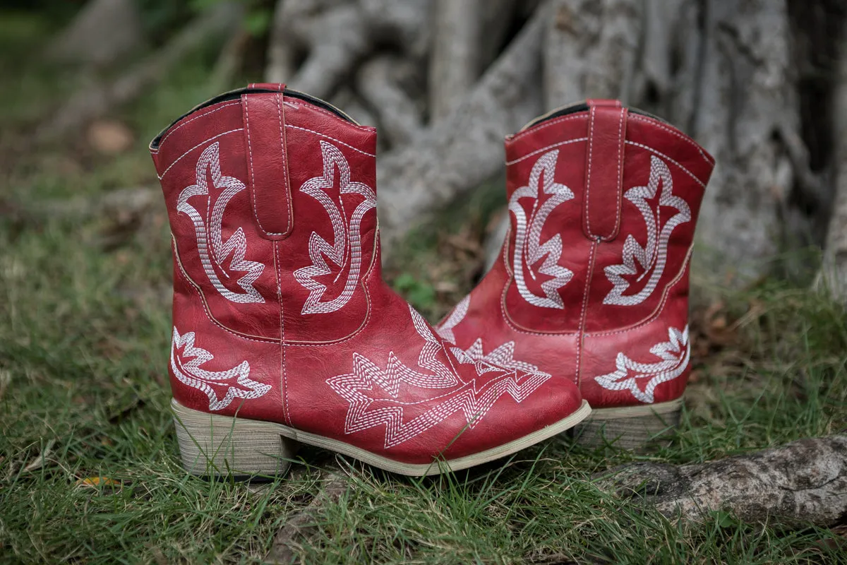 Swirl Embroidered Cowgirl Red