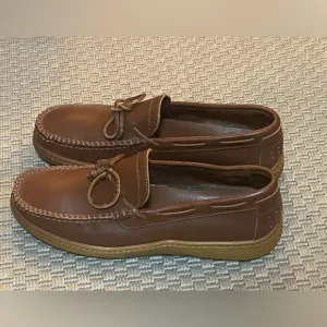 TOMMY BAHAMA Mens Slip On Leather Shoes - Size 8