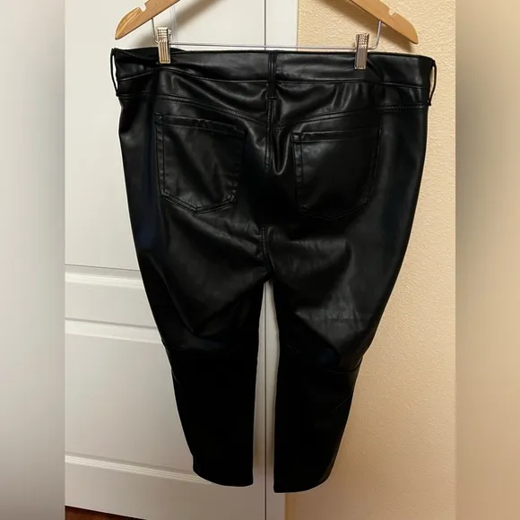 Torrid Perfect Skinny Faux Leather Mid Rise Pant 18R