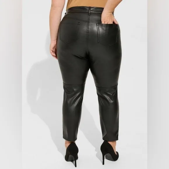 Torrid Perfect Skinny Faux Leather Mid Rise Pant 18R
