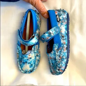 VENETTINI PATENT LEATHER MARY JANE SHOES. …